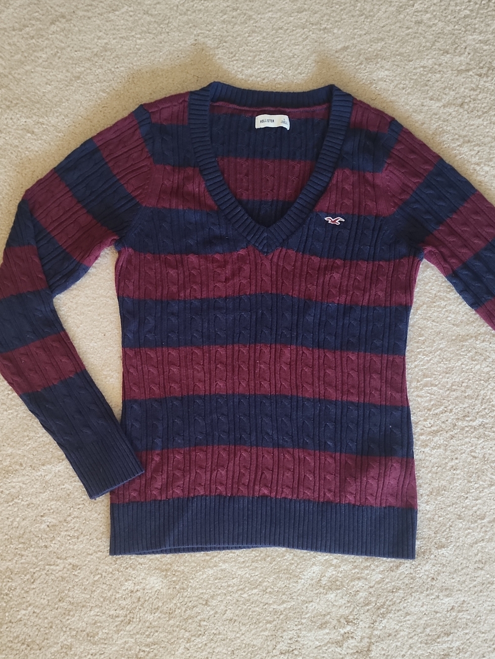 Hollister Striped V-Neck Cable Knit Sweater - Burgundy & Navy